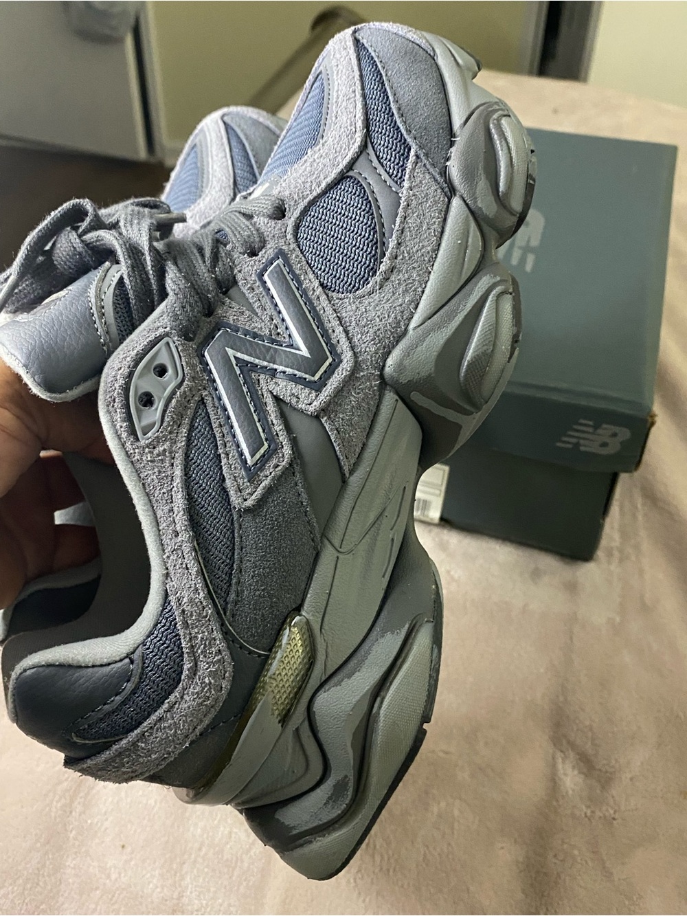 New Balance 9060 women Gray Suede & Mesh Athletic Sneakers size 6.5